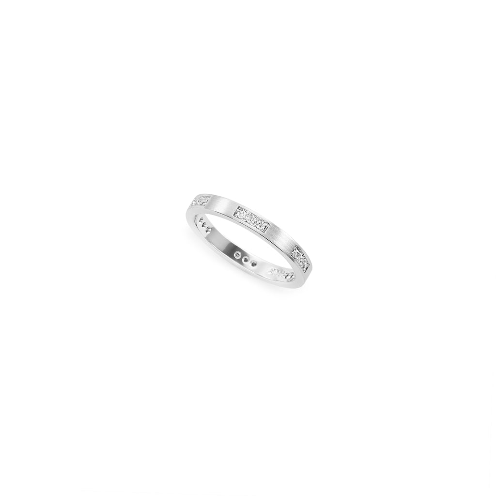 18k white gold and diamond eternity ring